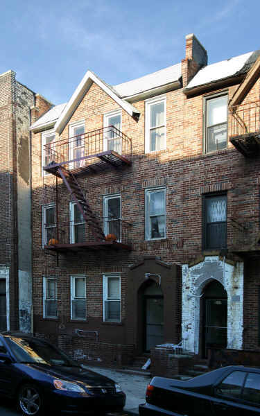 915 42nd St in Brooklyn, NY - Foto de edificio - Building Photo