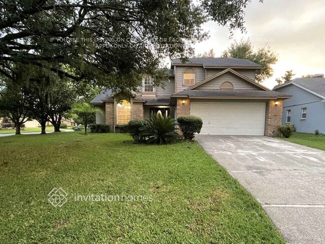 property at 1904 Paddock Dr