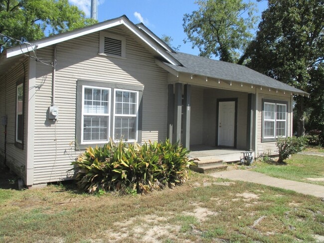 property at 711 Tech Dr
