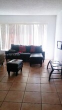 2551 NW 39th Terrace in Lauderdale Lakes, FL - Building Photo - Building Photo