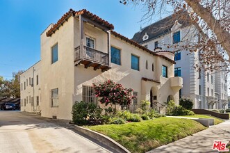 314 N Sycamore Ave in Los Angeles, CA - Building Photo - Building Photo