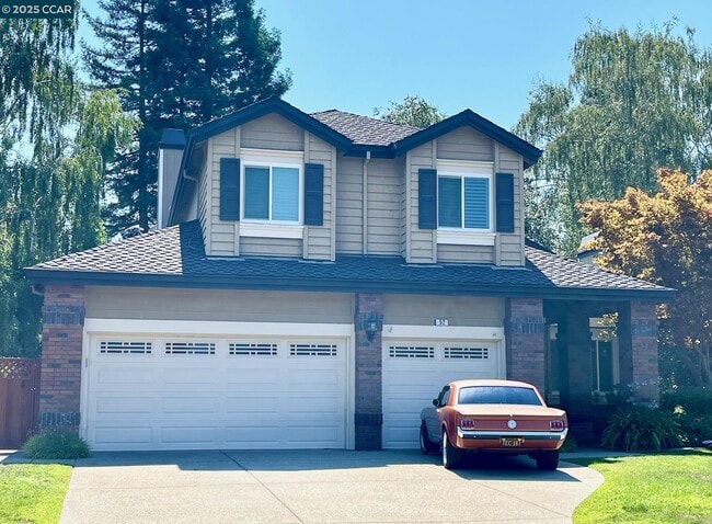 property at 52 Grand Canyon Ct