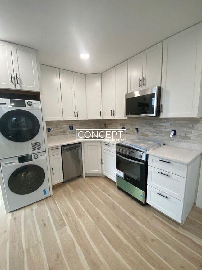 property at 115 Orleans St