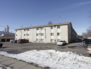 Garden Brooke Apartments in Lincoln, NE - Building Photo - Building Photo