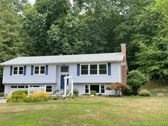 property at 50 N Glenwoods Rd
