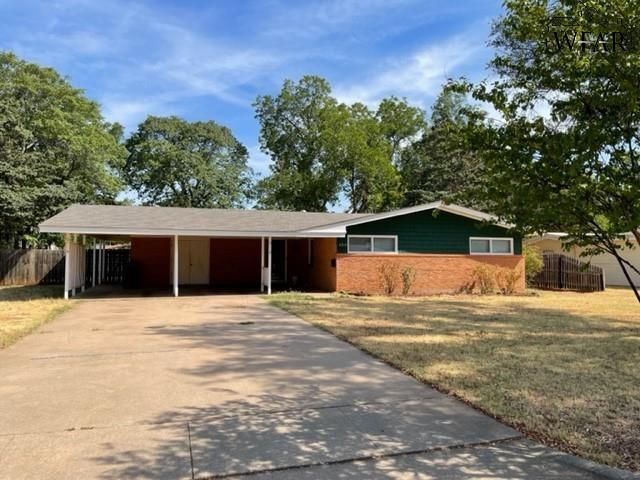 4210 Highland Dr in Wichita Falls, TX - Building Photo