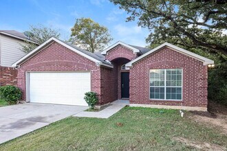 13532 Baldcypress Dr in Dallas, TX - Building Photo - Building Photo