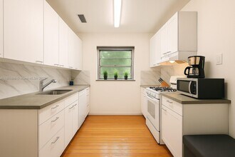 920 Euclid Ave in Miami Beach, FL - Building Photo - Building Photo