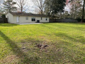 1643 Rhonda Dr in Middleburg, FL - Building Photo - Building Photo