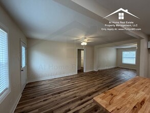 703 W 7th St in Fulton, MO - Building Photo - Building Photo