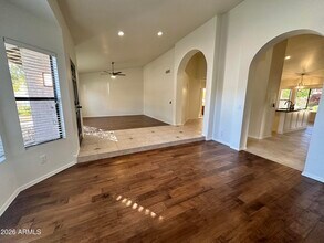 3618 E Goldfinch Gate Ln in Phoenix, AZ - Building Photo - Building Photo