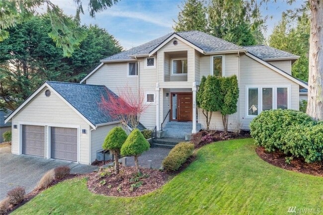 property at 180 Greenview Ln