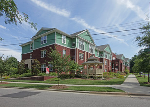 Cherry Gardens in Charlotte, NC - Building Photo - Building Photo