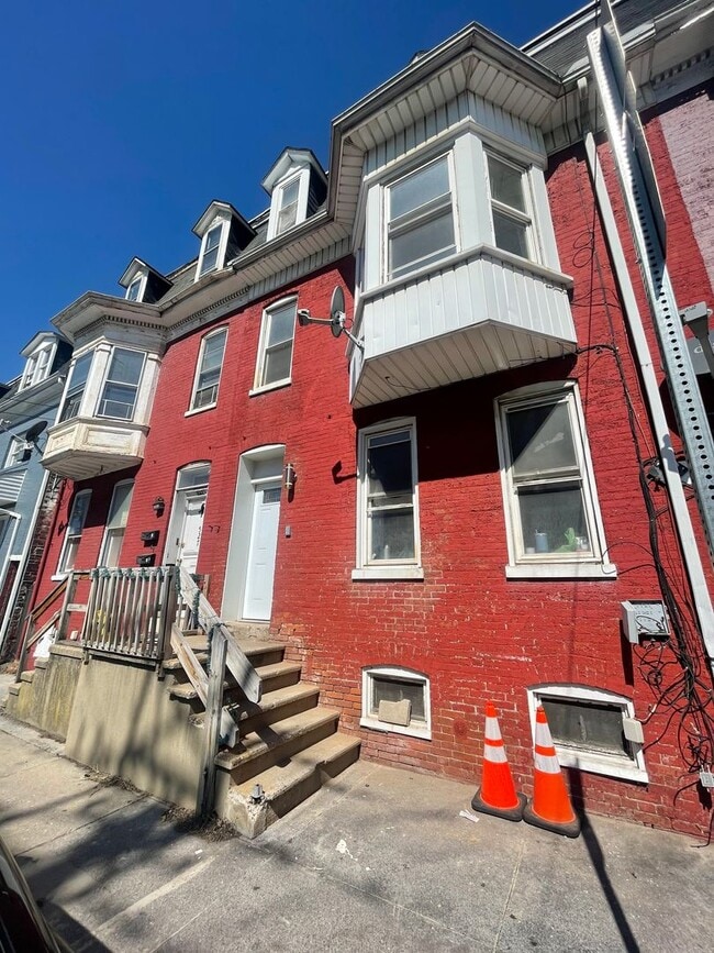 property at 529 E Philadelphia St