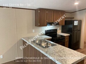 446 Griffin Rd in Allenhurst, GA - Building Photo - Building Photo