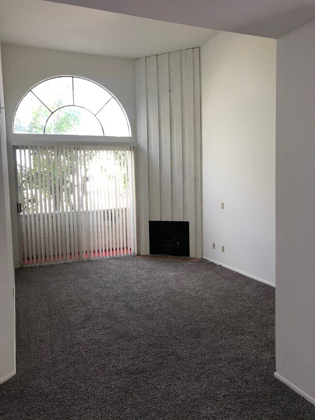 4821 Sepulveda Blvd Apartments and Nearby Culver City Apartments For