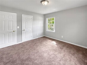 1685 Maldo Dr NW in Atlanta, GA - Building Photo - Building Photo