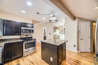 5339 S Windermere St in Littleton, CO - Building Photo - Building Photo