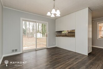 1716 Hallmark Dr in Griffin, GA - Building Photo - Building Photo