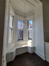 2231 Green St, Unit 1 in Philadelphia, PA - Building Photo - Building Photo