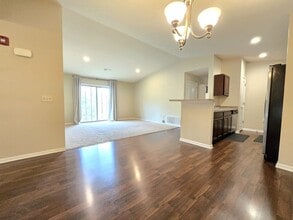 5640 Irish Way in Mishawaka, IN - Building Photo - Building Photo