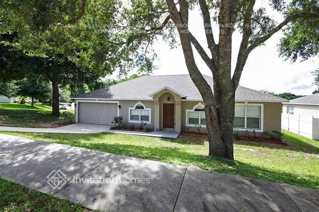 912 Jayhil Dr in Minneola, FL - Building Photo - Building Photo