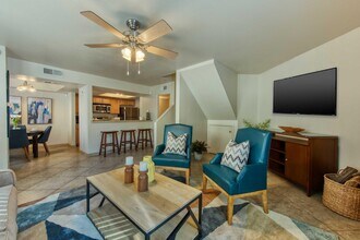 Riverview Townhomes in Mesa, AZ - Foto de edificio - Building Photo