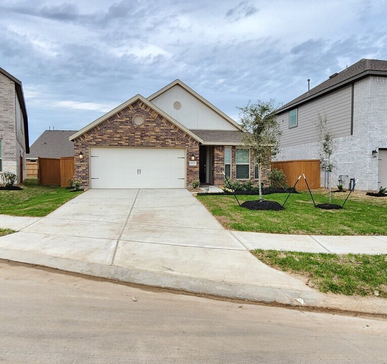 27122 Angel Creek Ln in Katy, TX - Building Photo