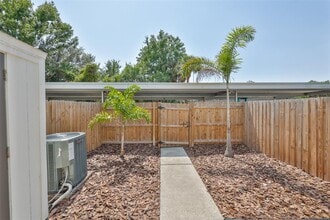 2011-A S Carolina Ave in Tampa, FL - Building Photo - Building Photo