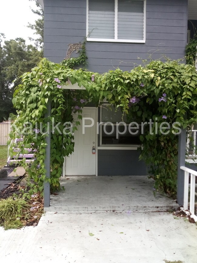 5508 11th Ave S in Gulfport, FL - Building Photo - Building Photo