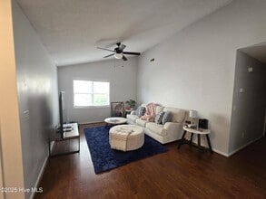 121 Bayberry Dr in Elizabeth City, NC - Building Photo - Building Photo