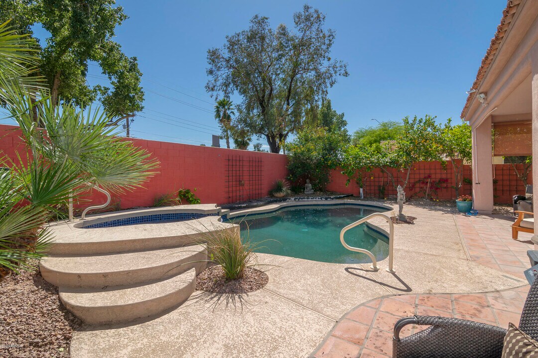 4131 E Hancock Dr in Phoenix, AZ - Building Photo