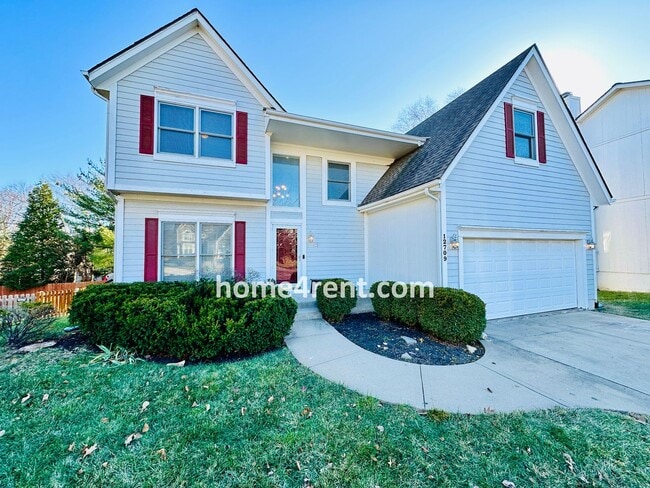 12709 Woodward St in Overland Park, KS - Building Photo - Building Photo