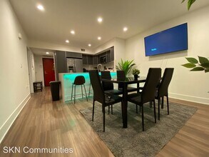 120 S Orlando Ave in Los Angeles, CA - Foto de edificio - Building Photo