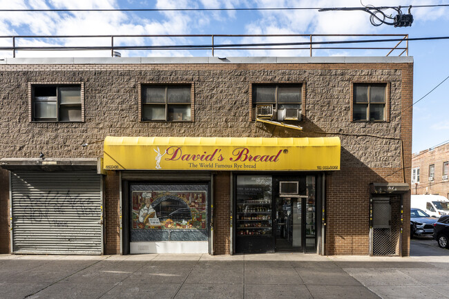 2288 McDonald Ave in Brooklyn, NY - Foto de edificio - Building Photo