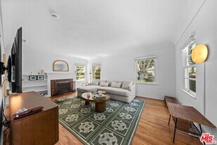 1340 Grant St in Santa Monica, CA - Building Photo
