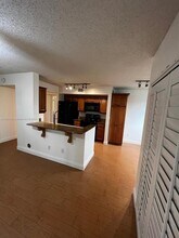 2620 S University Dr in Davie, FL - Building Photo - Building Photo
