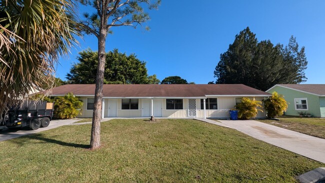 property at 3743 SE Dixie Ross St