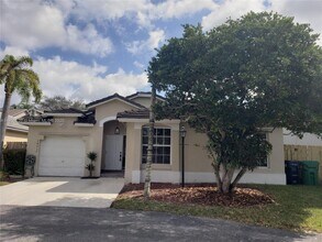 14617 SW 123rd Ave in Miami, FL - Building Photo - Building Photo