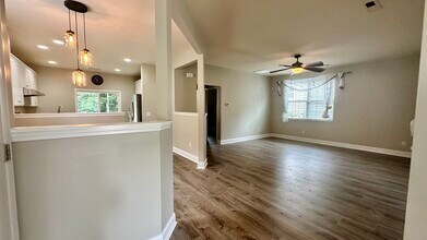 4826 Hawkins Dr in Ladson, SC - Building Photo - Building Photo