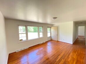 3646 Cedar Grove Rd in South Hill, VA - Building Photo - Building Photo