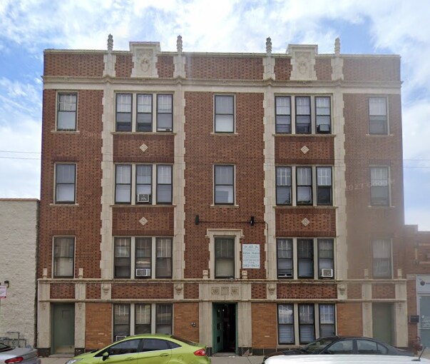 property at 4588 N Elston Ave