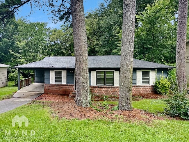property at 1344 5th Pl NW