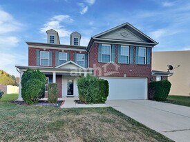 13993 Meadow Lake Dr in Fishers, IN - Building Photo