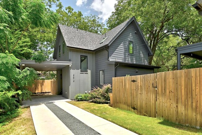4614 Englewood Dr in Austin, TX - Building Photo - Building Photo