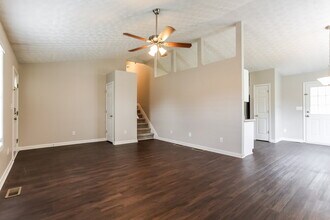 36 Dewey Dr in Adairsville, GA - Building Photo - Building Photo