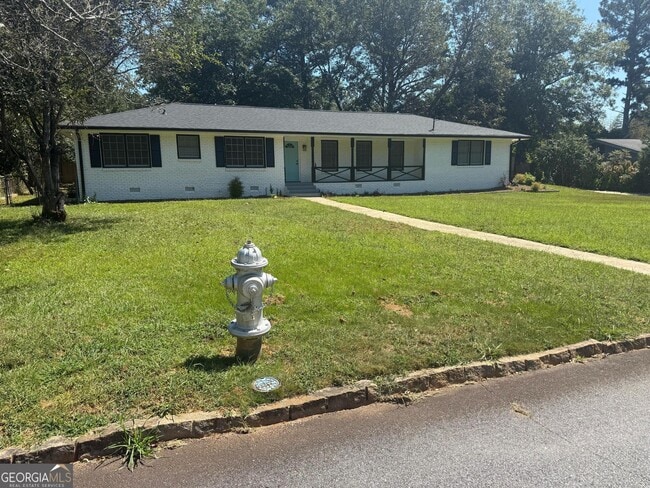 property at 3036 Crabapple Cir