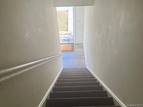 103 Pipetown Hill Rd in Nanuet, NY - Building Photo - Building Photo