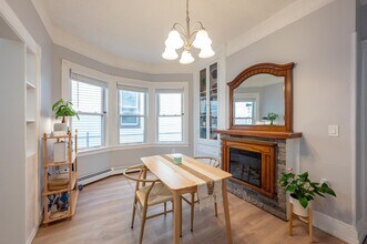 233 Bidwell Ave in Jersey City, NJ - Building Photo - Building Photo