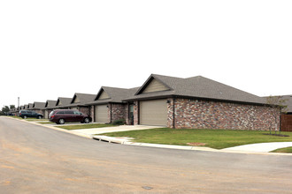 The Townhomes of Siena in Springdale, AR - Building Photo - Building Photo